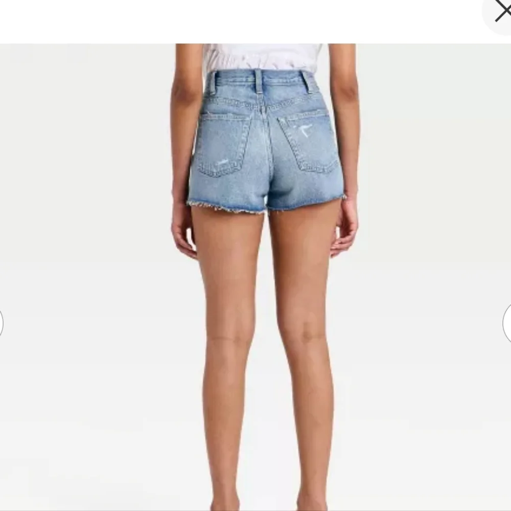 Target Universal Thread High Rise Mini Cut-Off Shorts Spring 2026 - Picture 2 of 4